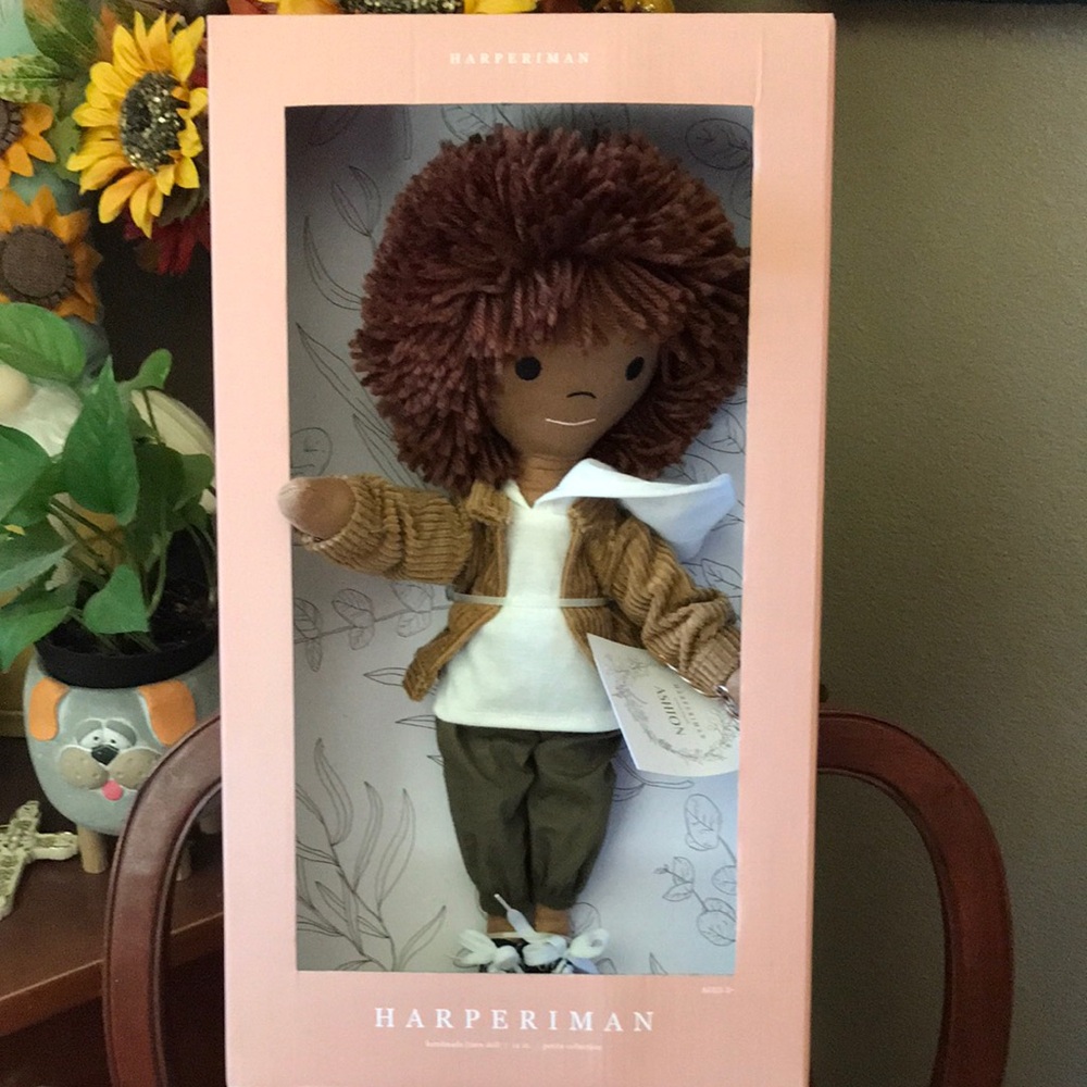 HarperIman Doll with Brown Hair and White Hoodie